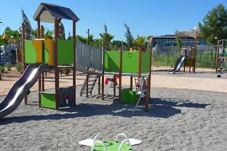 Mobil-home Grand Confort אתר קמפינג הייר