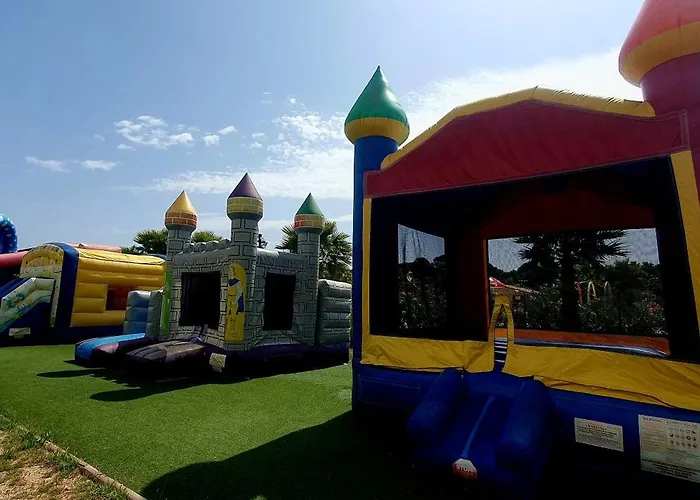 Mobil-home Grand Confort Camping